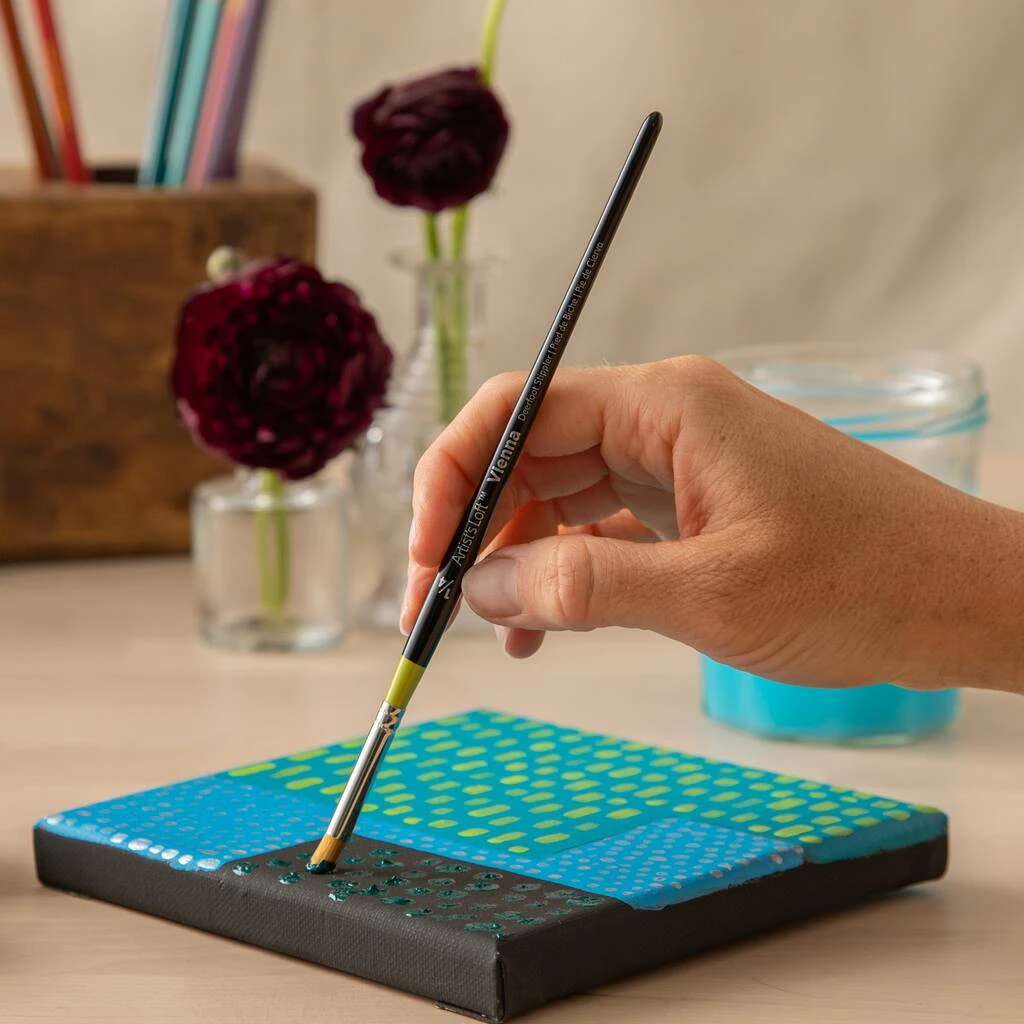 Best Pirce π 12 Pack: Vienna Golden Taklon Short Handle Deerfoot Stippler Brush by Artist's Loft™ by Artists Loft π 4 Best Pirce π 12 Pack: Vienna Golden Taklon Short Handle Deerfoot Stippler Brush by Artist's Loft™ by Artists Loft π - Image 2